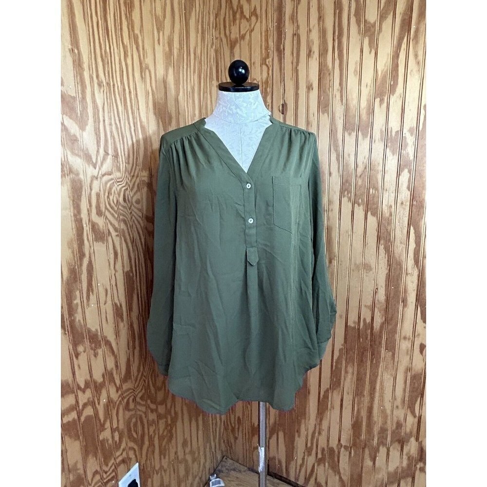 ModCloth Blouse Pullover V-Neck Solid Green Long Sleeve‎ Blouse Size M